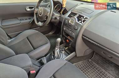 Хэтчбек Renault Megane 2008 в 