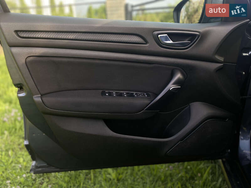 Універсал Renault Megane 2017 в Хмельницькому фото 26 Універсал Renault Megane 2017 в Хмельницькому