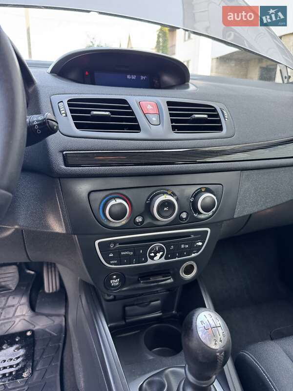 Хетчбек Renault Megane 2012 в Кам'янець-Подільському