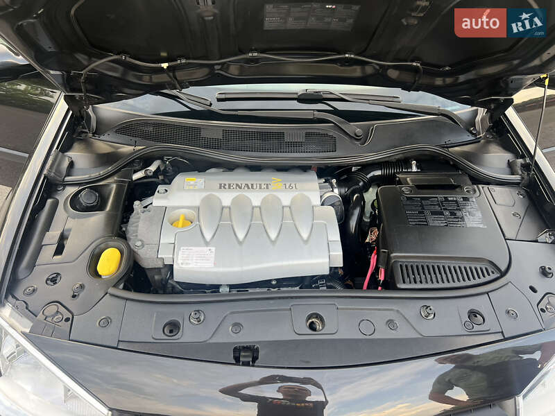 Универсал Renault Megane 2005 в Хороле