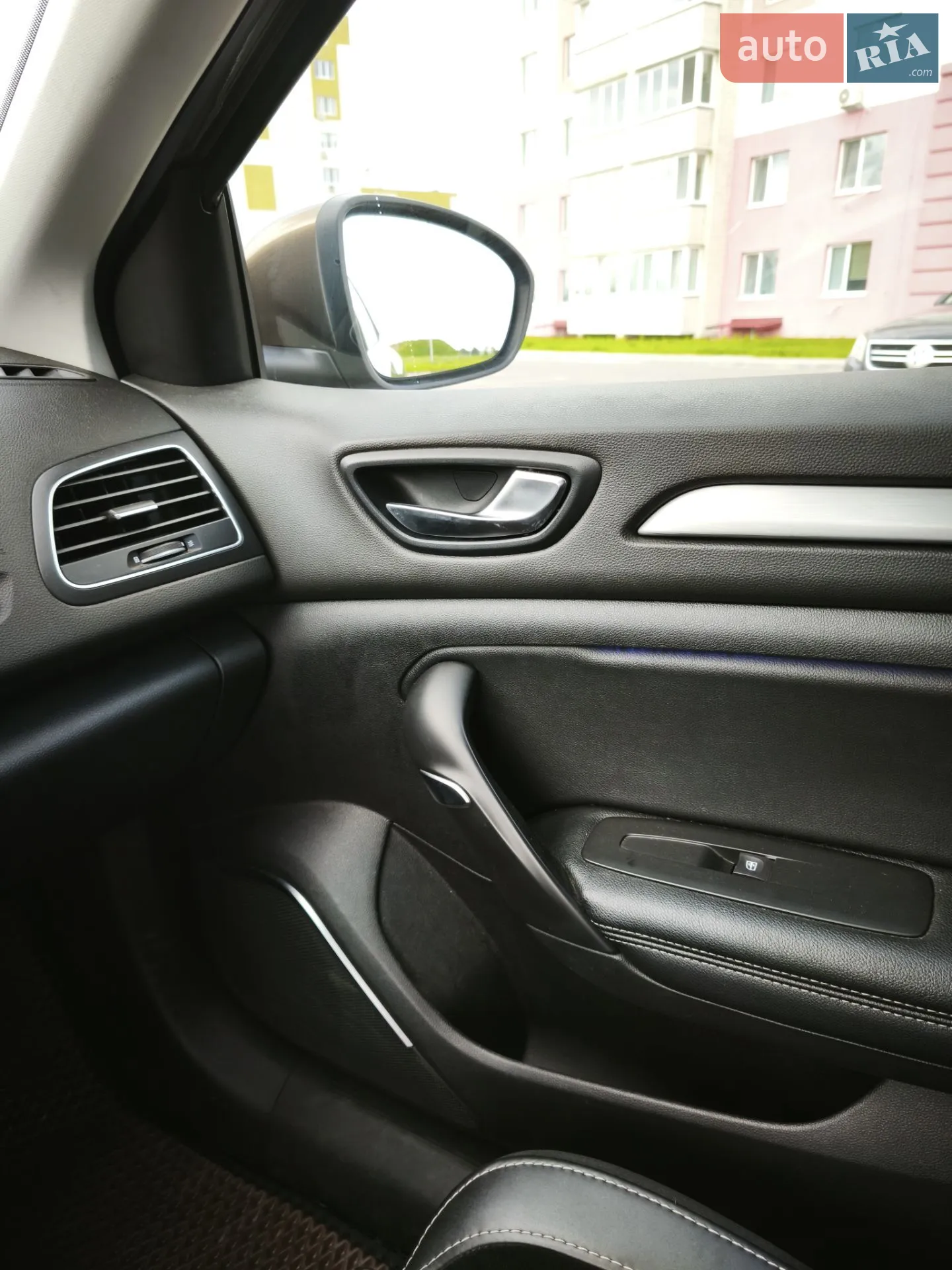 2017 Renault Megane - мініатюра 13