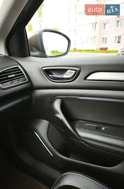 Седан Renault Megane 2017 в 