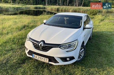 Седан Renault Megane 2017 в Новоукраинке