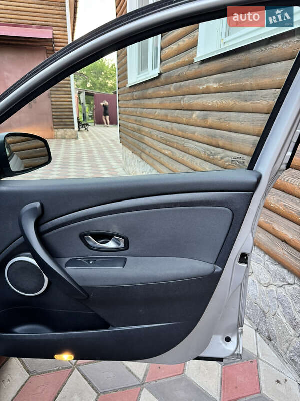 Универсал Renault Megane 2011 в Котельве