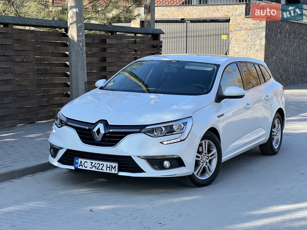 2017 Renault Megane - мініатюра 13