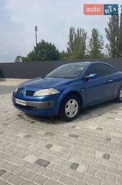 Кабриолет Renault Megane 2004 в 