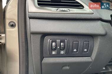 Универсал Renault Megane 2012 в 