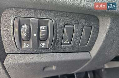 Хэтчбек Renault Megane 2010 в 