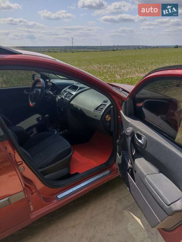 Універсал Renault Megane 2004 в Чорткові