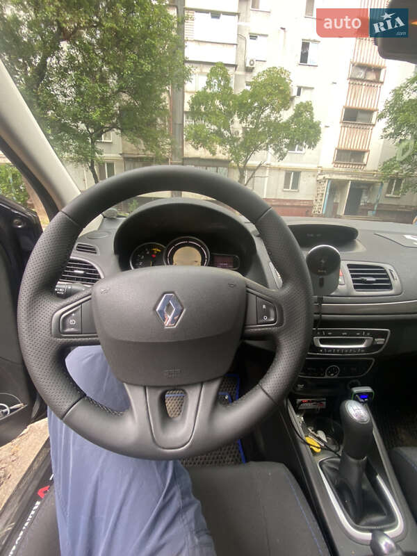 Хэтчбек Renault Megane 2009 в Запорожье фото 7 Хэтчбек Renault Megane 2009 в Запорожье