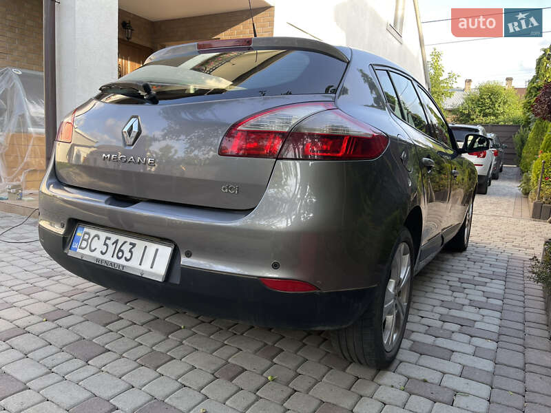 Хэтчбек Renault Megane 2011 в Львове