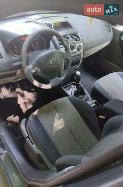 Универсал Renault Megane 2004 в 