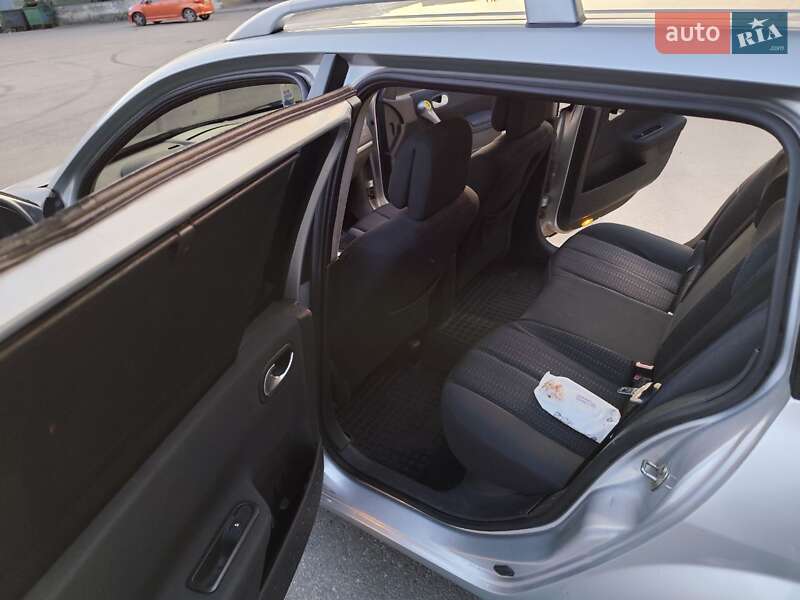Універсал Renault Megane 2006 в Павлограді