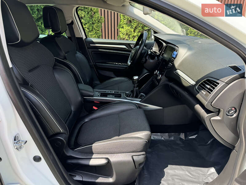 Универсал Renault Megane 2017 в Луцке