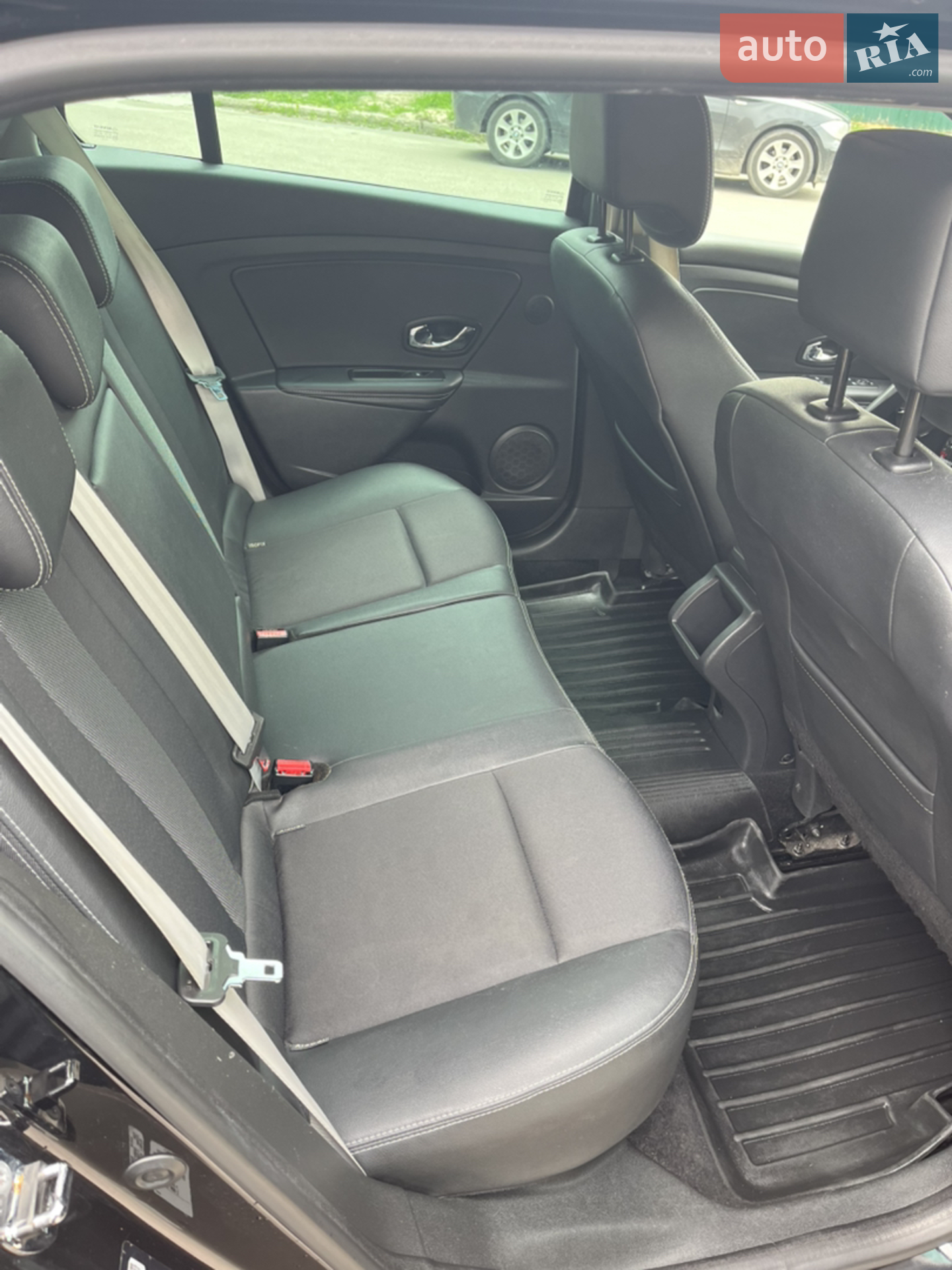 2013 Renault Megane - мініатюра 12