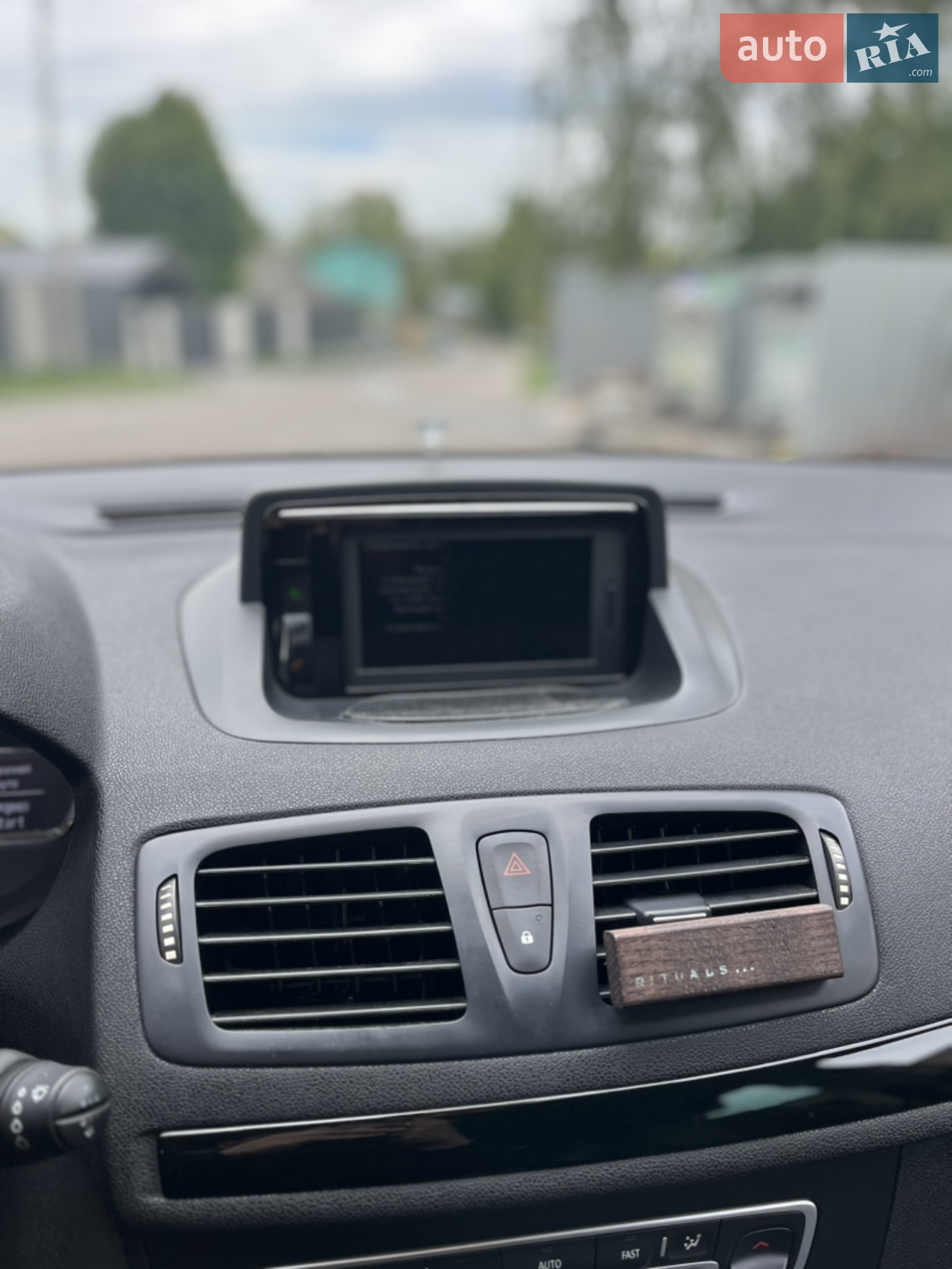 2013 Renault Megane - мініатюра 19