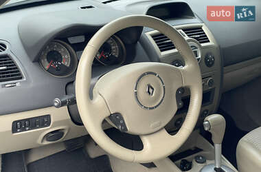 Хэтчбек Renault Megane 2007 в 