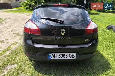 Хэтчбек Renault Megane 2009 в 