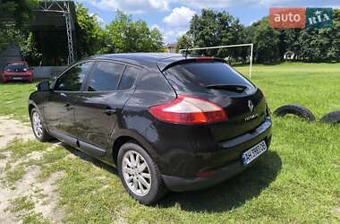 Хэтчбек Renault Megane 2009 в 