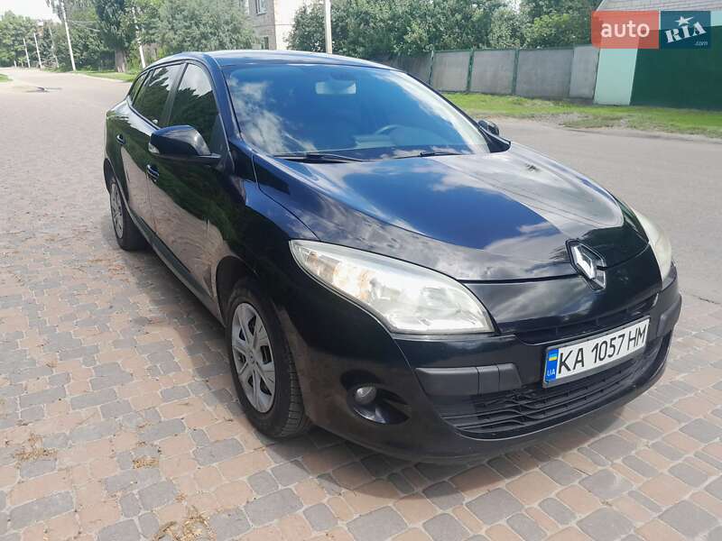 Универсал Renault Megane 2010 в 