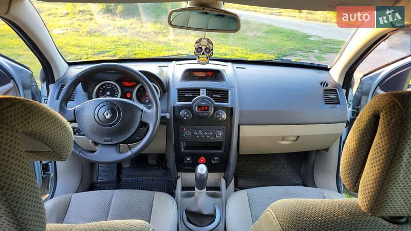 Седан Renault Megane 2003 в Кропивницком