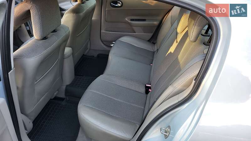 Седан Renault Megane 2003 в Кропивницком