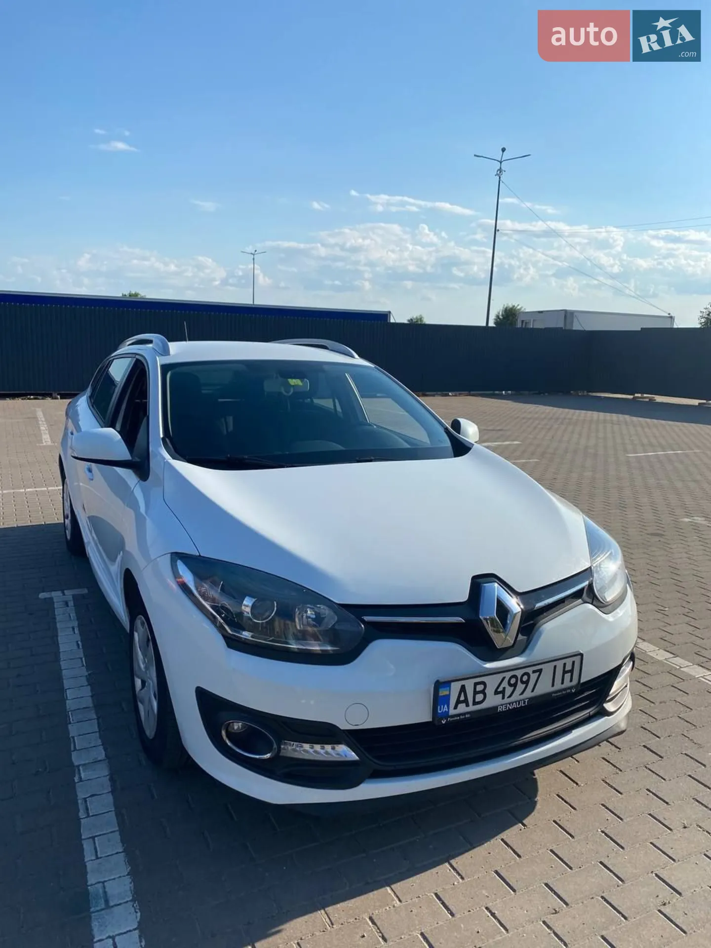 2015 Renault Megane - мініатюра 9