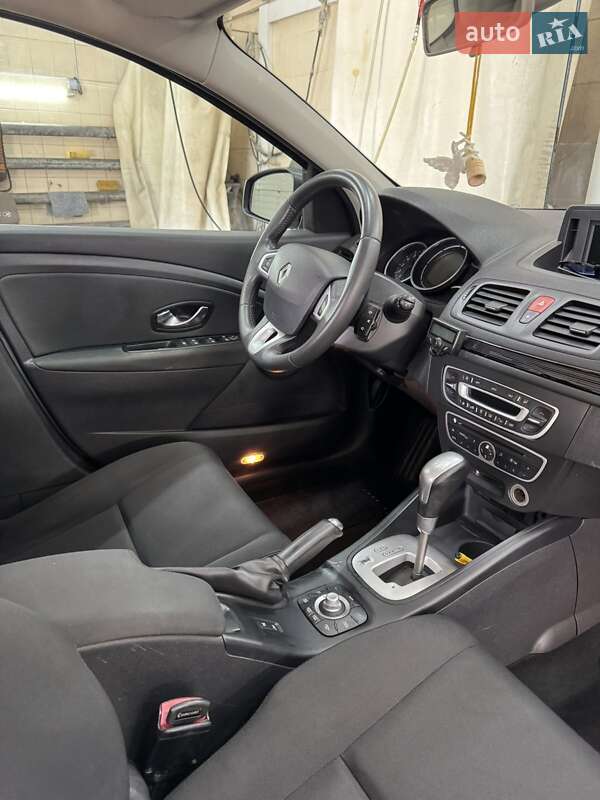 Универсал Renault Megane 2011 в Киеве