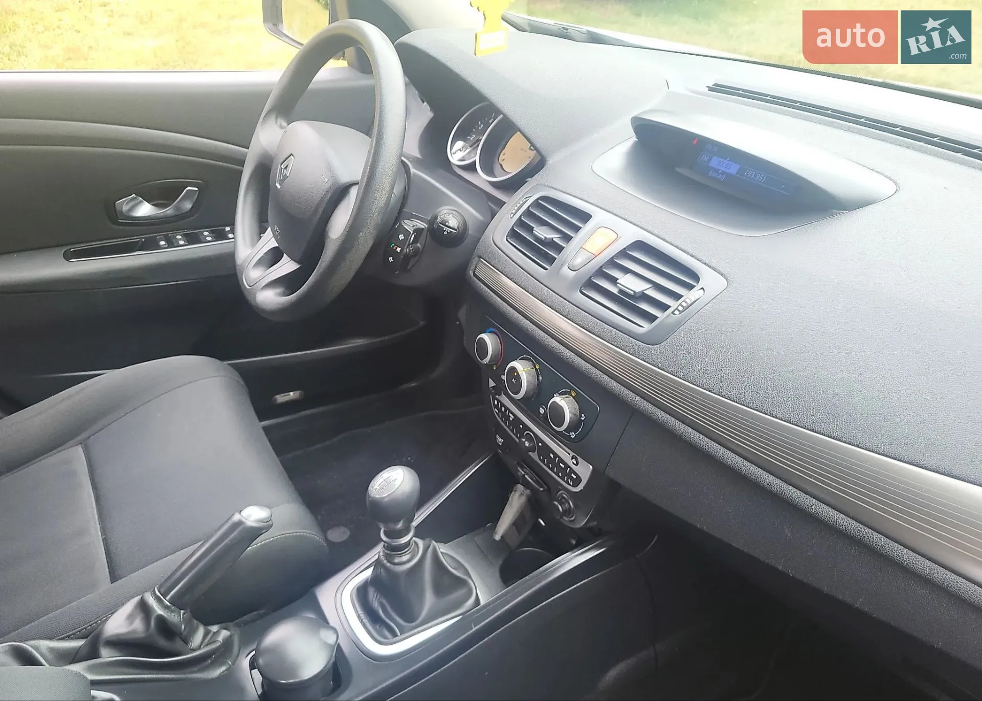 2011 Renault Megane - мініатюра 11