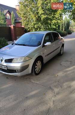 Седан Renault Megane 2006 в Сумах