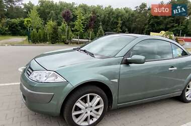 Кабриолет Renault Megane 2005 в 