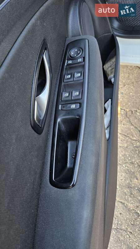 Универсал Renault Megane 2011 в Кривом Роге
