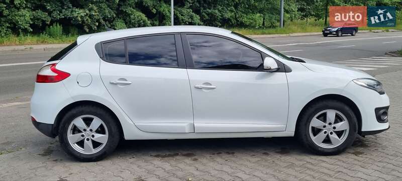 Хэтчбек Renault Megane 2014 в Киеве