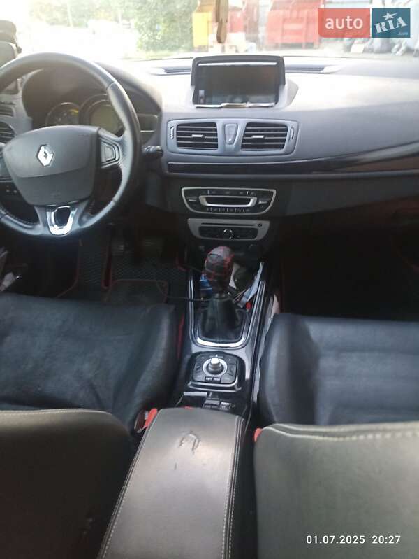 Универсал Renault Megane 2014 в Киеве