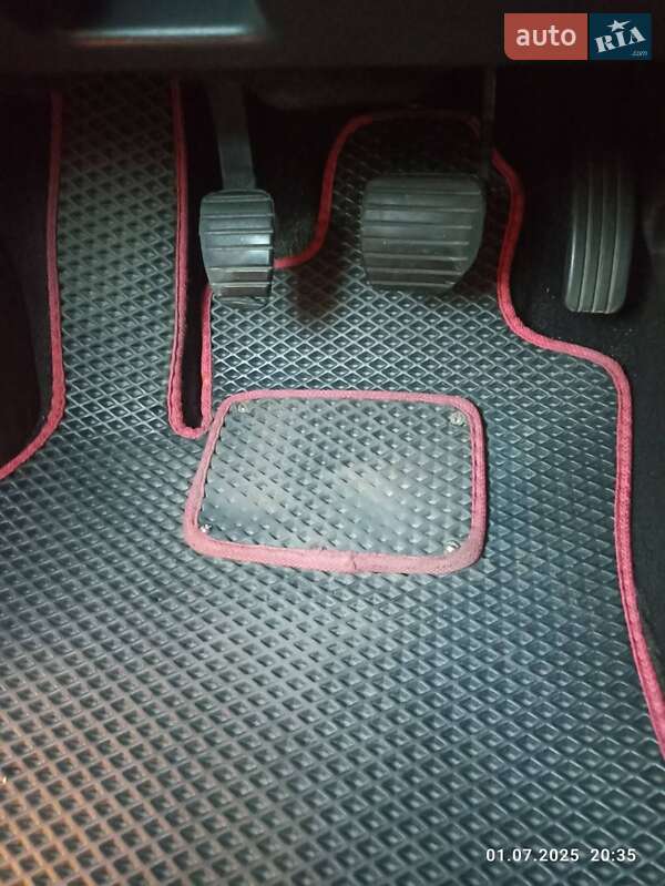 Универсал Renault Megane 2014 в Киеве