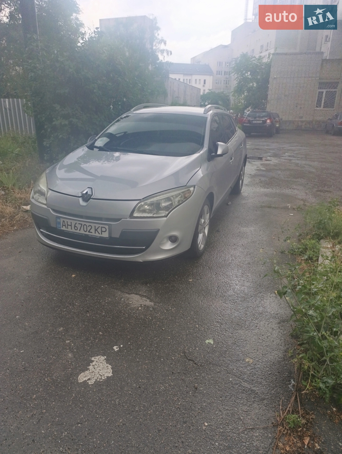 2010 Renault Megane - мініатюра 2