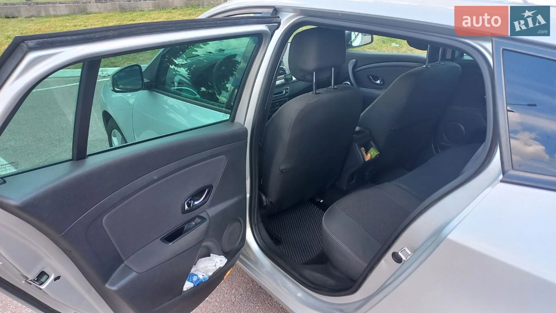 2012 Renault Megane - мініатюра 17