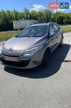 Універсал Renault Megane 2010 в Мені