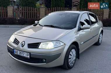 Седан Renault Megane 2006 в Днепре