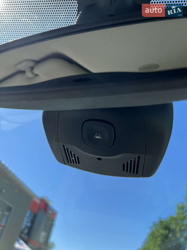 Хэтчбек Renault Megane 2012 в Новоселице