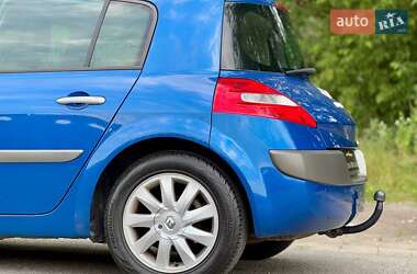 Хэтчбек Renault Megane 2006 в 