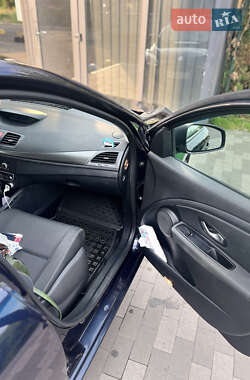 Хэтчбек Renault Megane 2010 в 
