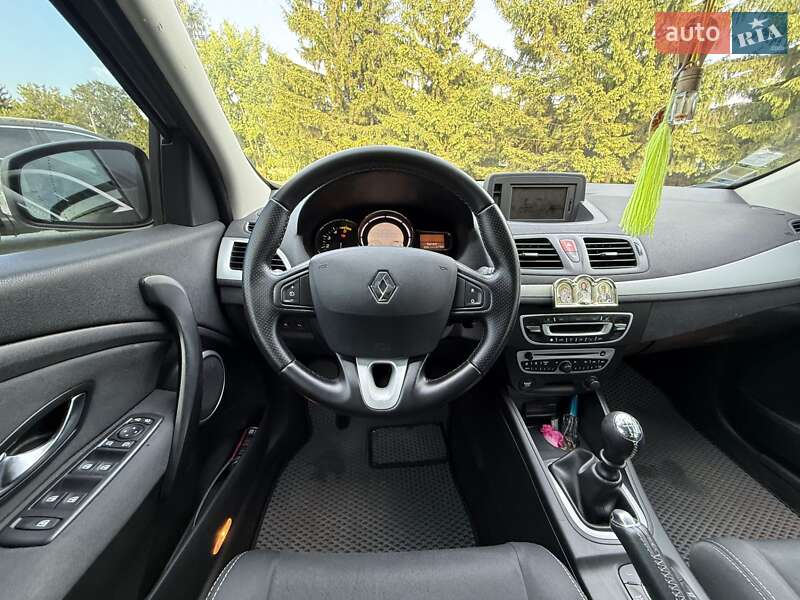 Хэтчбек Renault Megane 2010 в Дубно