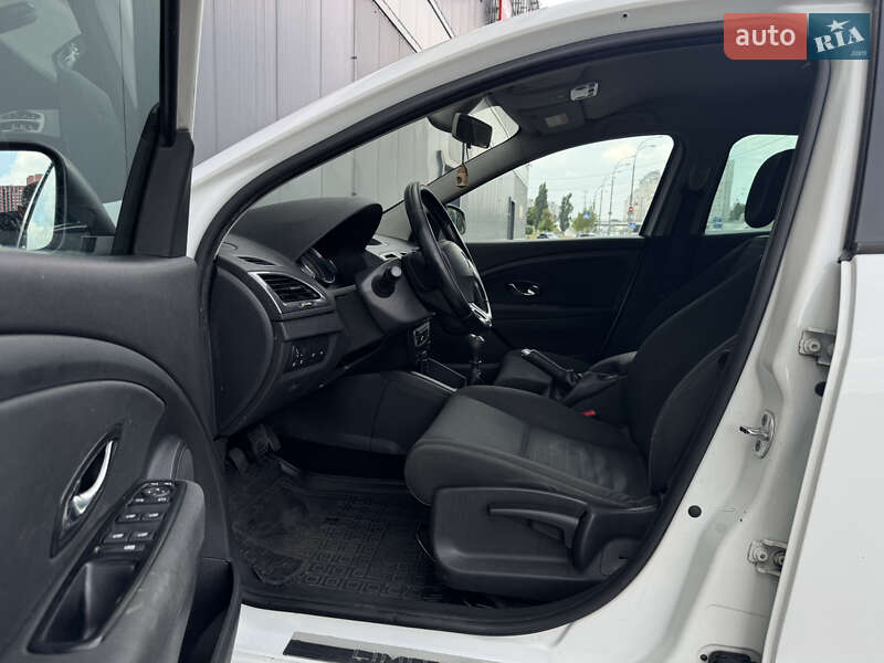 Универсал Renault Megane 2015 в Киеве