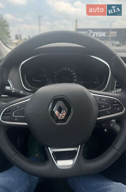 Седан Renault Megane 2020 в 