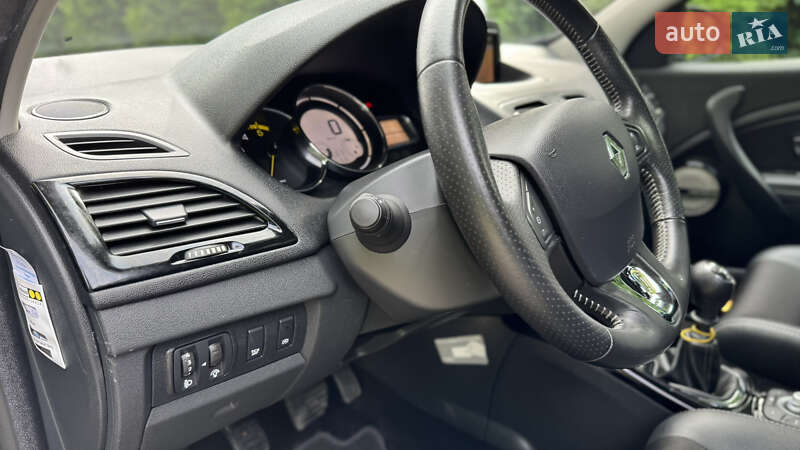 Универсал Renault Megane 2015 в Луцке