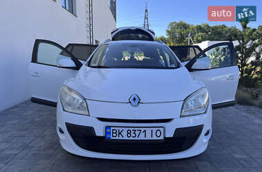 Универсал Renault Megane 2010 в 
