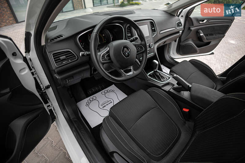 Хэтчбек Renault Megane 2016 в Тернополе