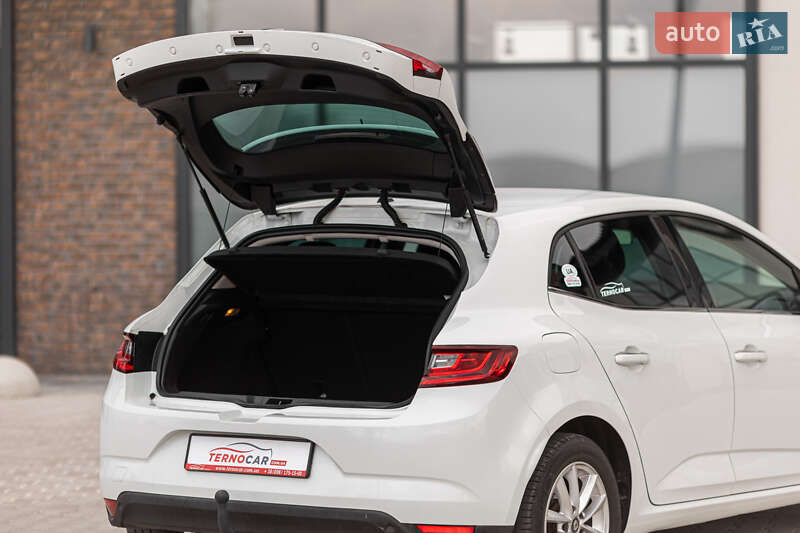 Хэтчбек Renault Megane 2016 в Тернополе