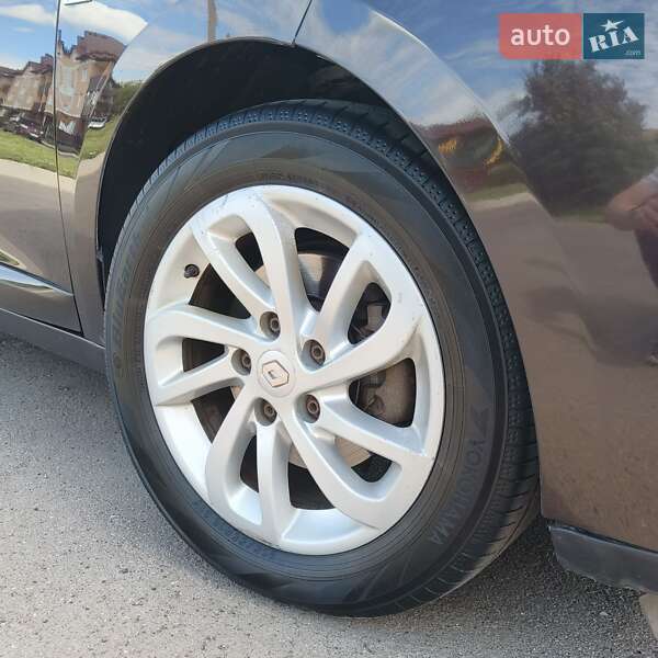 Универсал Renault Megane 2015 в Гадяче фото 6 Универсал Renault Megane 2015 в Гадяче